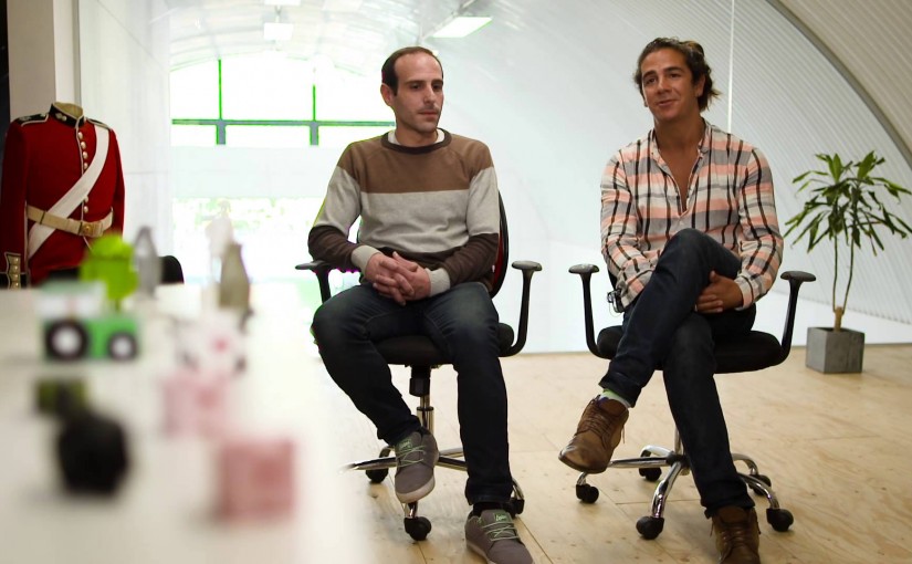 Lexus – Mașină din carton ondulat